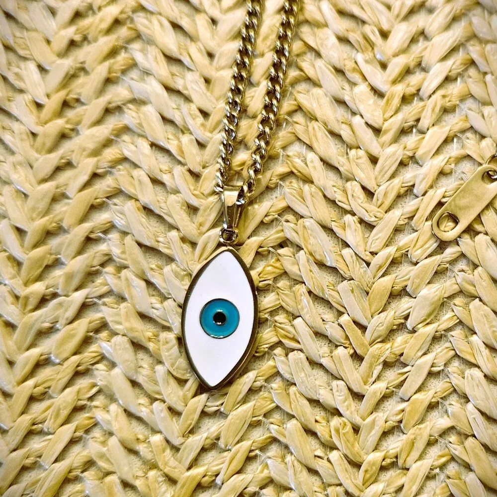 SALE!! Stainless Steel Adjustable Chain Neckace with Evil Eye Charm - Picture 4 of 5